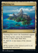 Thriving Isle [Streets of New Capenna Commander] - Destination Retro