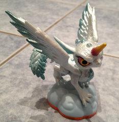 Whirlwind - Giants, Polar, Series 2 - Skylanders - Destination Retro