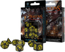 SUPPLIES - DICE - DRAGON DICE SET: BLACK/YELLOW - Destination Retro
